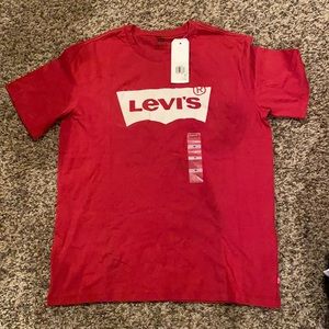Levi’s Men’s Red T-Shirt